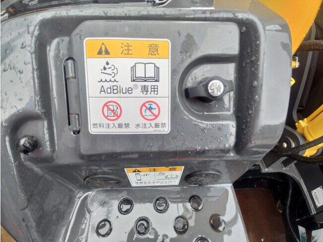 SUMITOMO SH135X-7 (Excavators) at Chiba, Japan | Buy used Japanese 