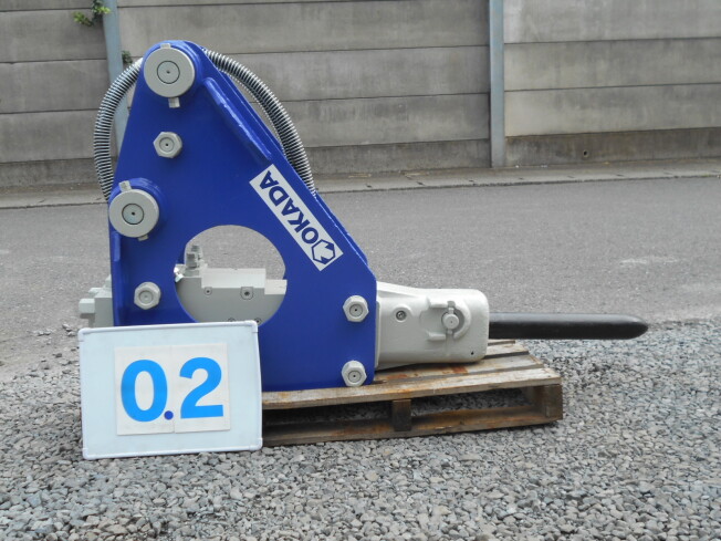 オカダアイヨン 油圧ブレーカー | 栃木県のアタッチメント(建設機械 