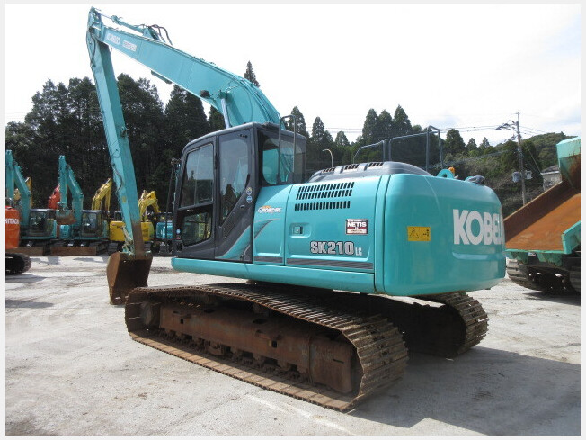 コベルコ建機 SK210LC-9 | 鹿児島県の油圧ショベル(ユンボ
