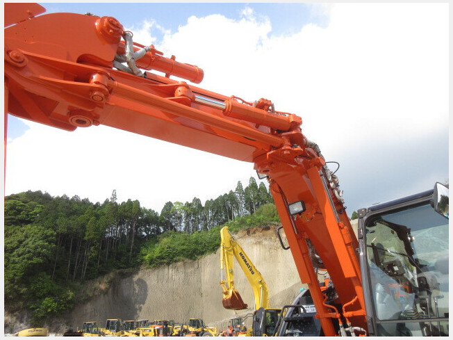 日立建機 ZX135USOS-6 | 鹿児島県の油圧ショベル(ユンボ 日立建機 ZX135USOS-6 | 鹿児島県の油圧ショベル(ユンボ