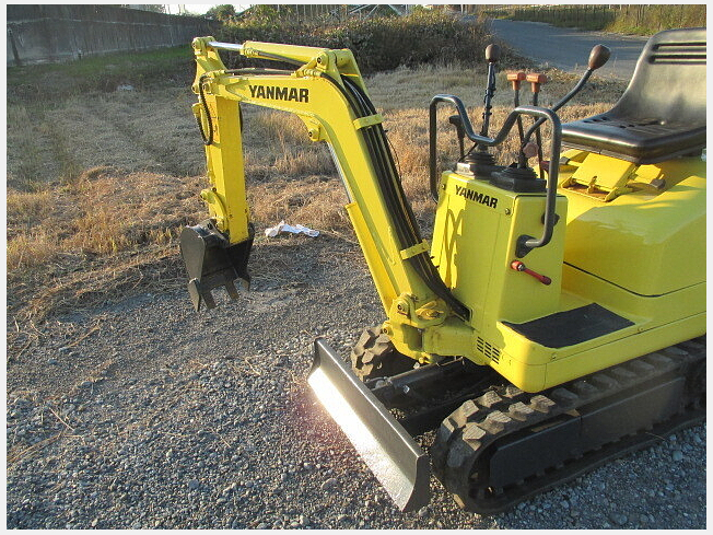 ヤンマー B05 | 埼玉県のミニ油圧ショベル(ミニユンボ) | BIGLEMON
