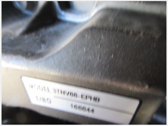 日立建機 ZX40UR-5B | 鹿児島県のミニ油圧ショベル(ミニユンボ 
