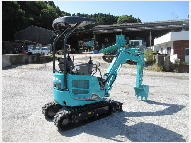 コベルコ建機 SK17SR-6 | 鹿児島県のミニ油圧ショベル(ミニユンボ) | BIGLEMON（ビッグレモン）：中古建機, 中古重機, トラック,  農業機械の販売・売却 | 商品ID：98091