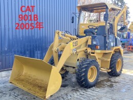 CATERPILLAR Wheel loaders 901B 2005