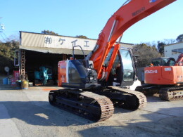 HITACHI Excavators ZX225US-3 2013