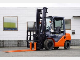 TOYOTA Forklifts 02-8FD30 2015