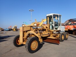 MITSUBISHI HEAVY INDUSTRIES Graders MG230 1990