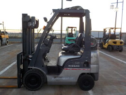 NISSAN Forklifts L01A15W 2003