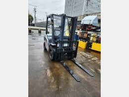 NISSAN Forklifts KDN-YG1F2 2011