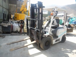 UNICARRIERS Forklifts FD25T14 2015
