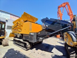 KOMATSU Wood chippers/Crushers BM545S-1 2006