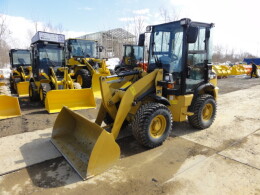 CATERPILLAR Wheel loaders 901C2 2017