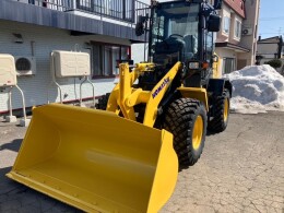 KOMATSU Wheel loaders WA80-8 2022