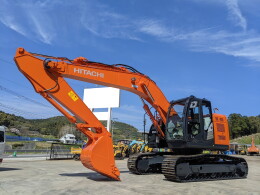 HITACHI Excavators ZX225US-5B 2014