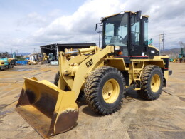 CATERPILLAR Wheel loaders 910G2 2007