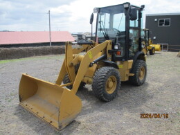 CATERPILLAR Wheel loaders 901C2 2017