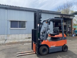 TOYOTA Forklifts 7FBH20 2003