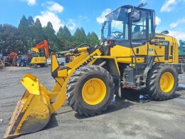 KOMATSU Wheel loaders WA100-8 2019