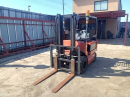 NISSAN Forklifts NQP02 2002