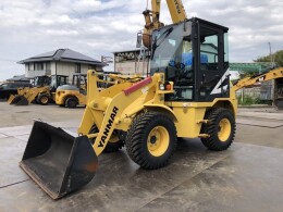 YANMAR Wheel loaders V3-7 2016