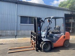 TOYOTA Forklifts 50-8FD25 2010