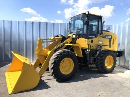 KOMATSU Wheel loaders WA100-8 2019