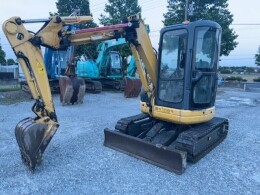 Komatsu Mini油圧ショベル(Mini Excavator) PC38UU-5 202002