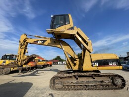 CATERPILLAR Excavators 320C 2004