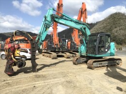 KOBELCO Excavators SK135SR-3F 2016