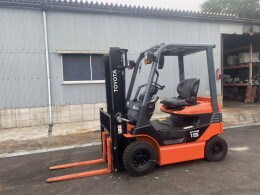 TOYOTA Forklifts 8FB15 2017