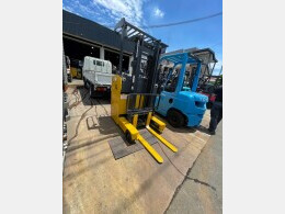 KOMATSU Forklifts FB09RS-15 2015