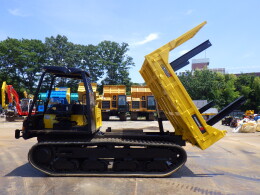 YANMAR Carrier dumps C50R-2 -