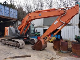 HITACHI Excavators ZX225US-3 2013