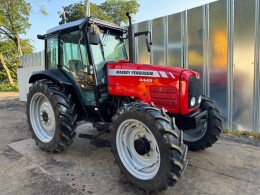 Massey Ferguson Tractors 4445 -