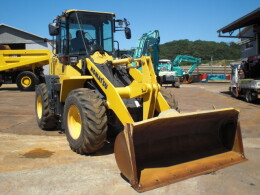 KOMATSU Wheel loaders WA100-8 2019