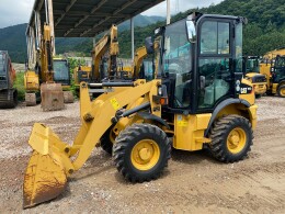 CATERPILLAR Wheel loaders 901C2 2017