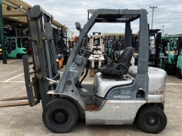 Nissan forklift PL02 2003