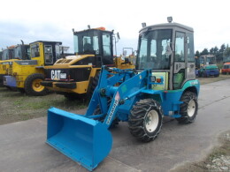 YANMAR Wheel loaders V3-5B 2005