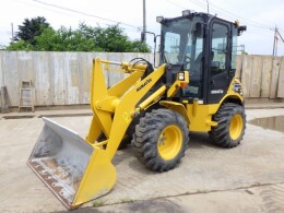 KOMATSU Wheel loaders WA40-6 2012