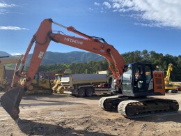 日立建機 油圧ショベル(Excavator) ZX225US-5B 202004