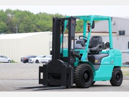 MITSUBISHI Forklifts FD30T 2014