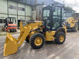 CATERPILLAR Wheel loaders 901C2 2017