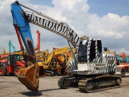 HITACHI Excavators ZX225USR-6 2020