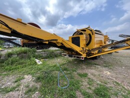 KOMATSU Wood chippers/Crushers BM798F 2001