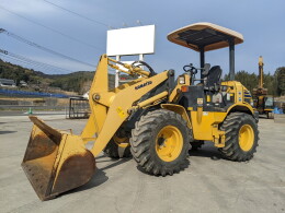 KOMATSU Wheel loaders WA40-8 2016