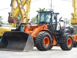 HITACHI Wheel loaders ZW220-6 2020