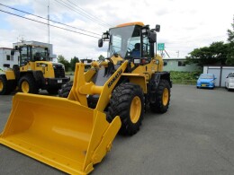 KOMATSU Wheel loaders WA100-8 2019