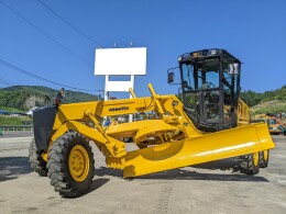 KOMATSU Graders GD405A-3E0 2004