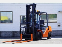 TOYOTA Forklifts 02-8FD30 2018