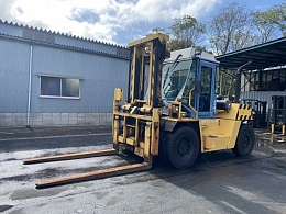 TOYOTA Forklifts 50-4FD120 2011